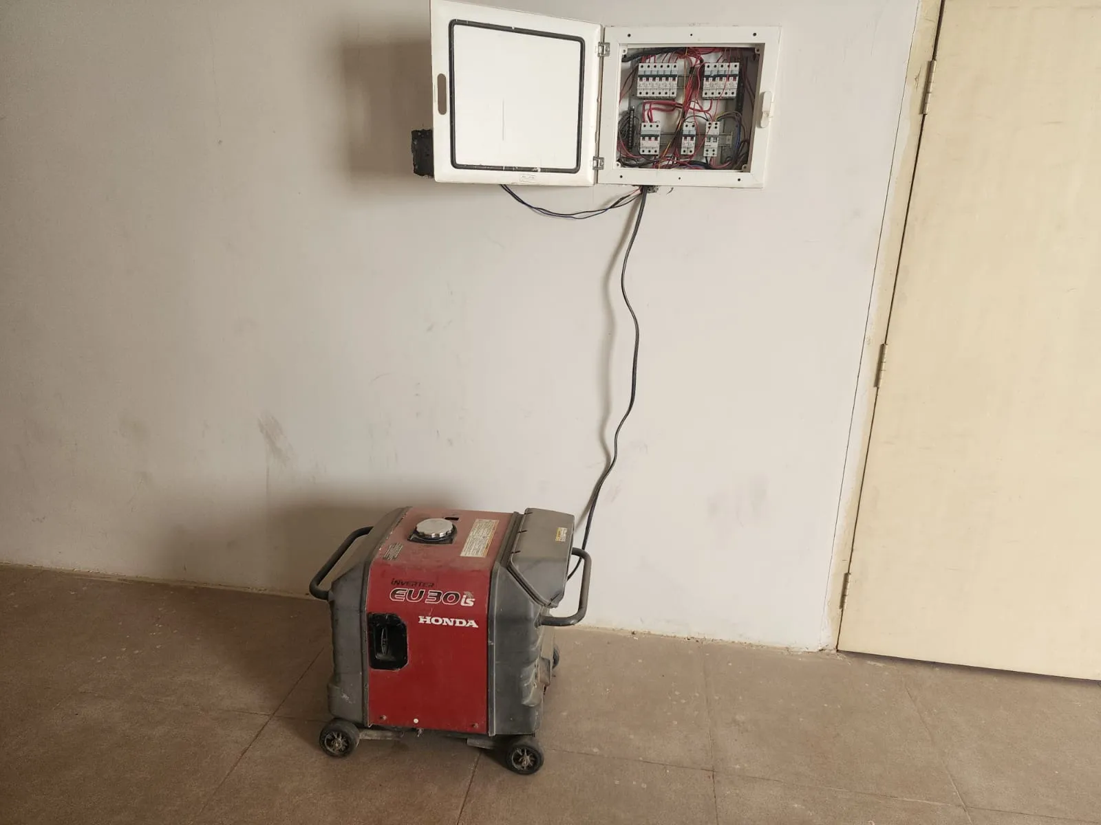 Power backup for the examination block